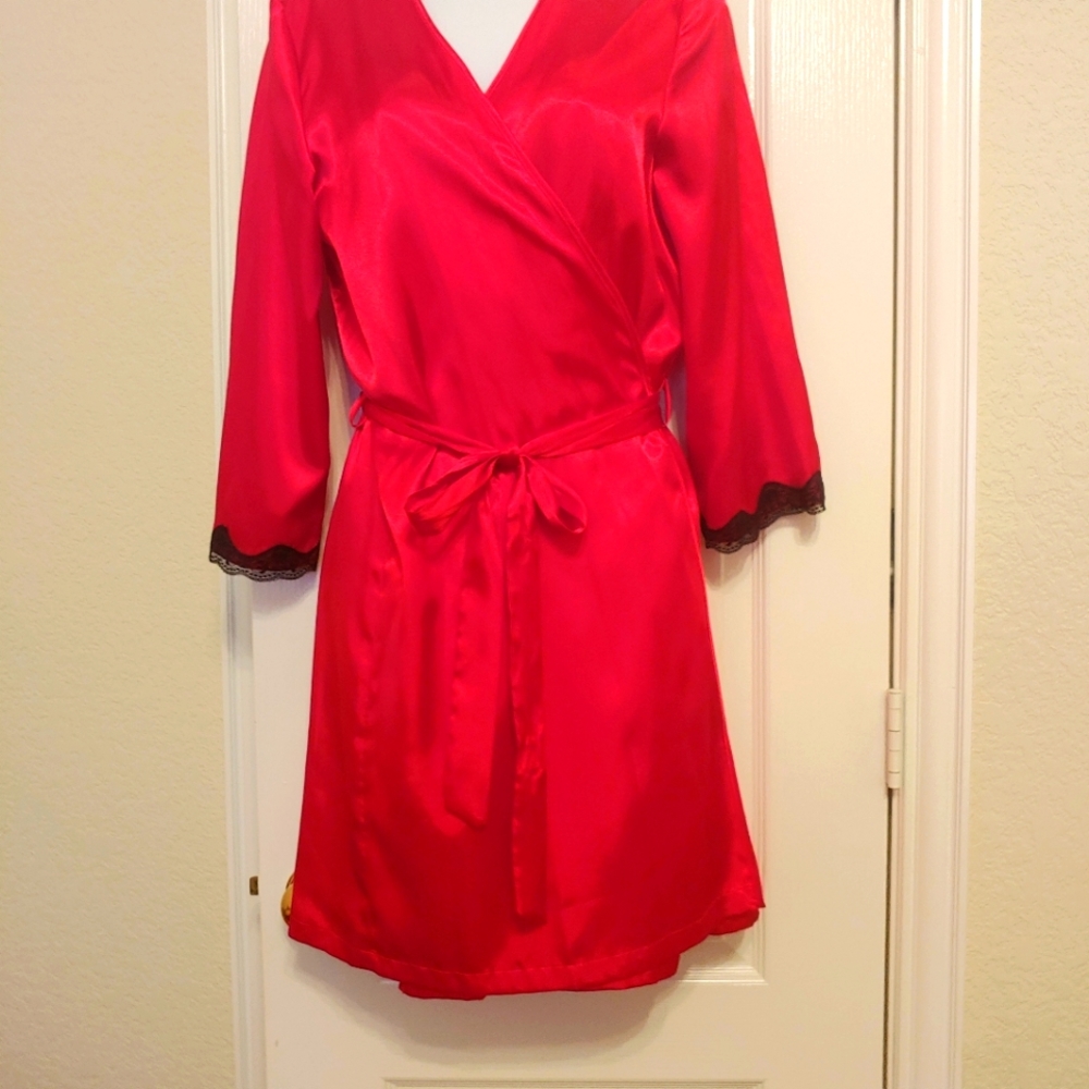 Women's Apt. 9 pajamas: Satin Chemise & Robe set